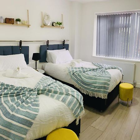 Modern & Cosy 2-Bed Apartment Near Nec, Airport & Jlr! Birmingham Cameră foto