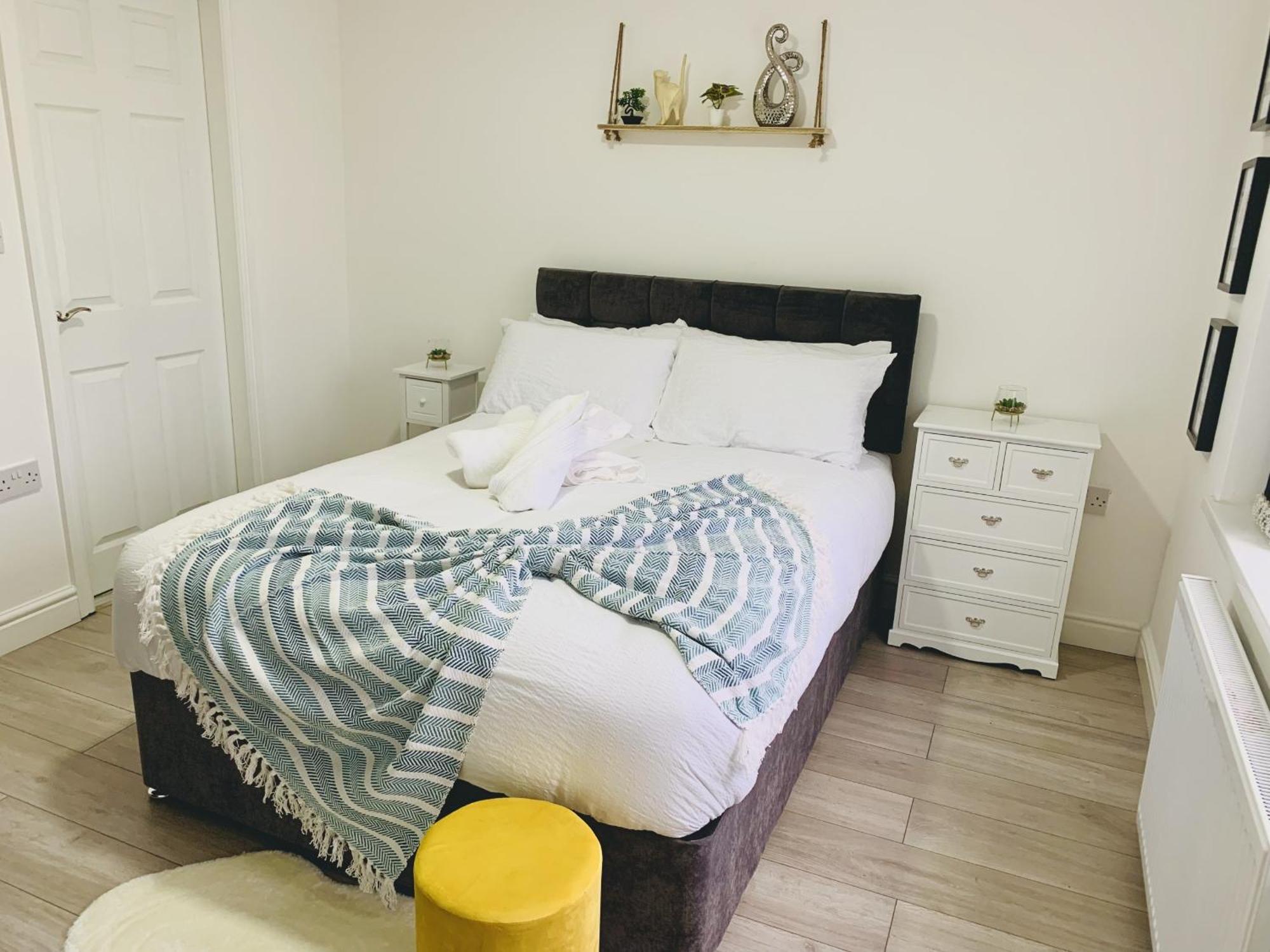 Modern & Cosy 2-Bed Apartment Near Nec, Airport & Jlr! Birmingham Cameră foto
