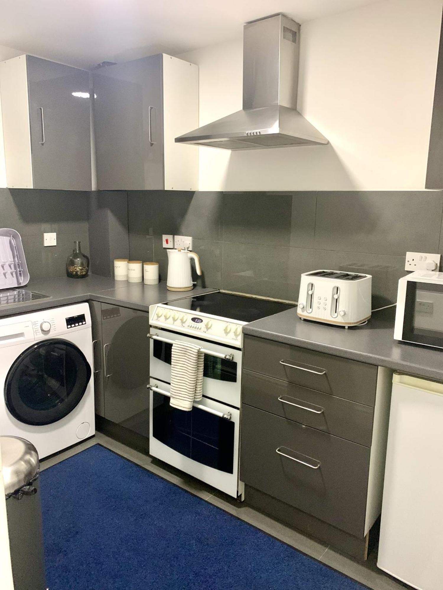 Modern & Cosy 2-Bed Apartment Near Nec, Airport & Jlr! Birmingham Cameră foto