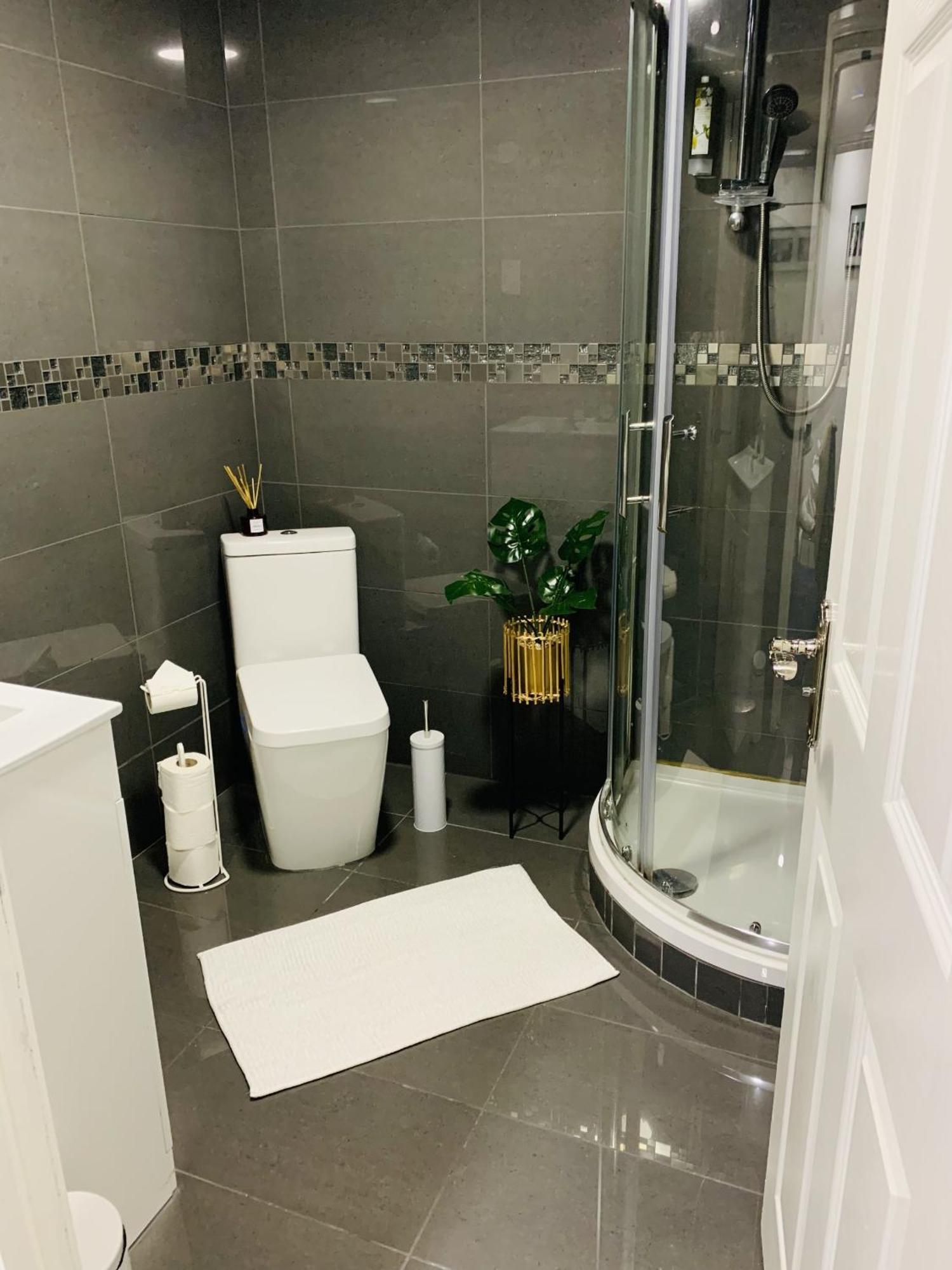 Modern & Cosy 2-Bed Apartment Near Nec, Airport & Jlr! Birmingham Cameră foto